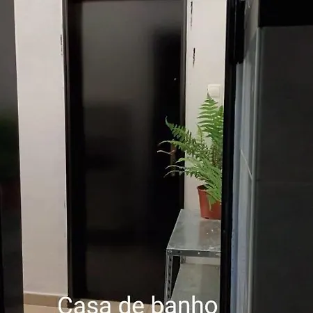 Hostel Residencial Brazen Torres Vedras